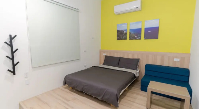 Номер Economy Colorful B&B
