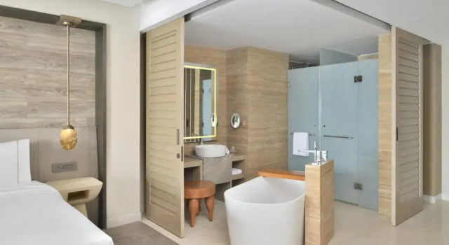Двухместный номер Deluxe с балконом и с красивым видом из окна The Westin Resort & Spa Himalayas