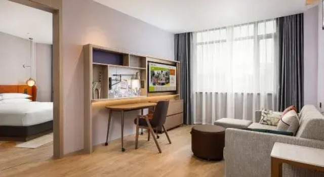 Люкс c 1 комнатой Home2 Suite by Hilton Shanghai Hongqiao Caohejing