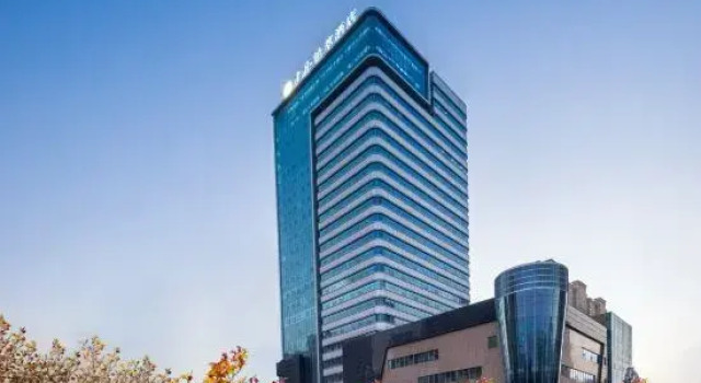 Urumqi Jianguo Palace Hotel, Book Hotel Hotels in Xinjiang with Parking, Parking