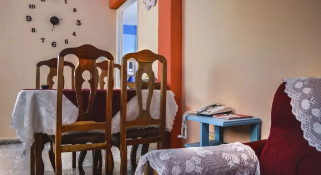 Hostal los Balcones de Calzada, Забронировать Отель Vedado Гавана