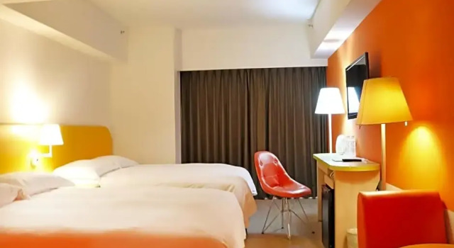 Четырёхместный номер Superior Цокольный этаж Fullon Poshtel Kenting