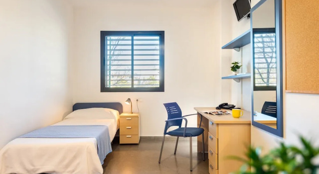 Одноместный номер Standard Micampus Estanislao del Campo, Student Residence