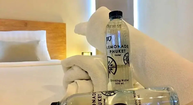 Номер Deluxe Lemonade Phuket Hotel -SHA Plus