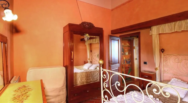 Апартаменты Classic с 2 комнатами Lovely Farmhouse in Pian di Sco With Barbecue