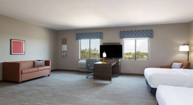 Студия Hampton Inn & Suites Woodward