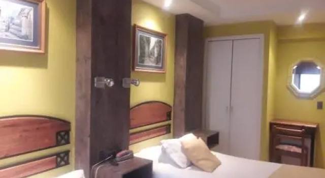 Hotel Cadiz, Book Hotel Hoteller i San Antonio med parkering, Parkering