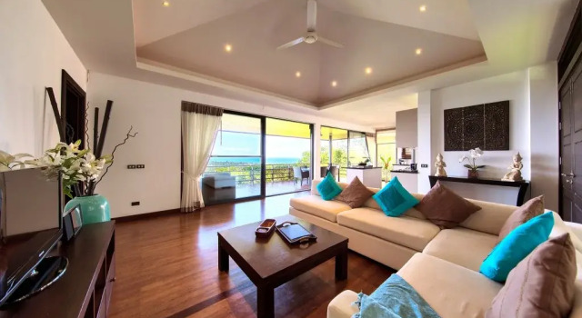 Sunset Heights Villa