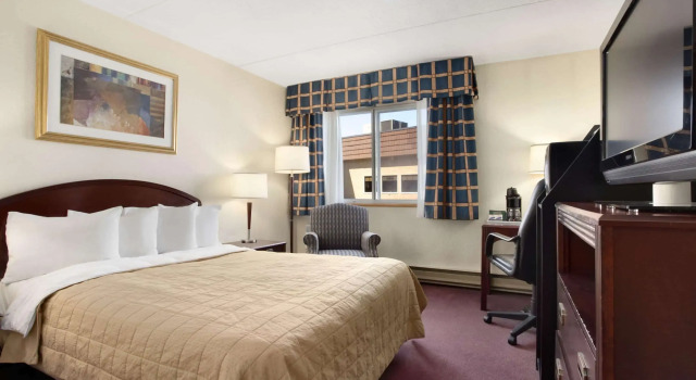 Travelodge Ottawa East, Varaa Hotelli Ottawa 