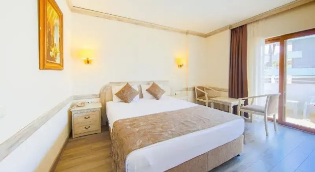 Двухместный номер Standard с балконом и с видом на окрестности My Dream Hotel