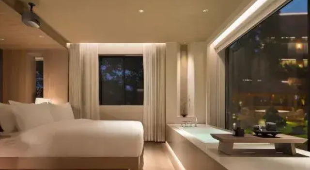 Люкс Deluxe с видом на сад Tengchong YoYo Joy Inn