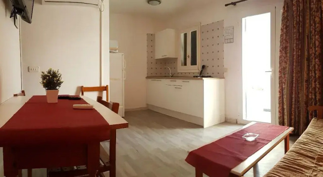 Apartamentos California I y II, Rezerwuj Apartament Hotele w Minorka z parkingiem, Parking