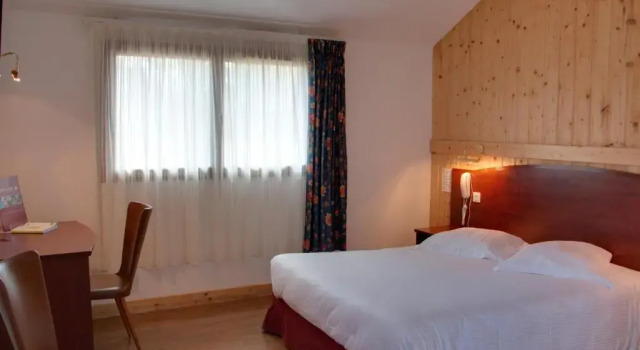 Номер Standard Le Chalet de la Foret Hôtel 3 étoiles et Restaurant