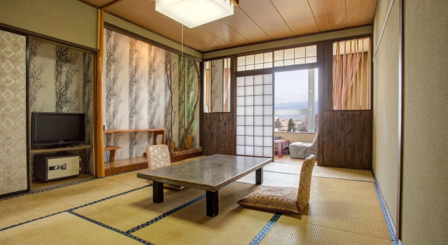 Hotel Heian, Boek Hotel Fuefuki 