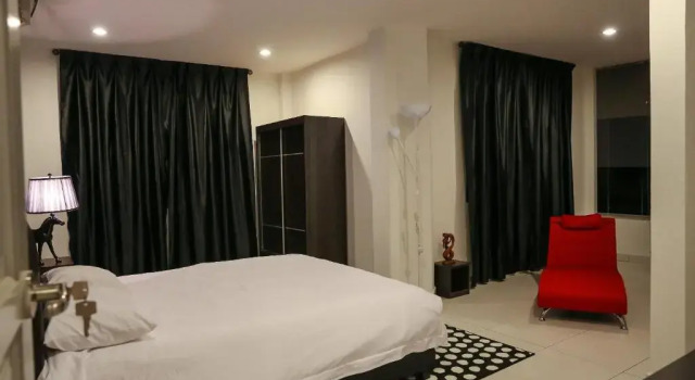 Апартаменты с 5 комнатами Ipoh Apartment Suites