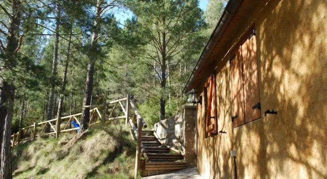 El Refugi de Cal Saragossa, Prenota Hotel Guixers Catalogna