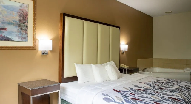 Двухместный номер Superior BlissPoint Inn & Suites Marion