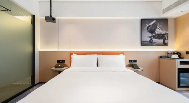 Двухместный номер Standard с видом на сад Guangzhou Baiyun Airport Rezen Select Hotel