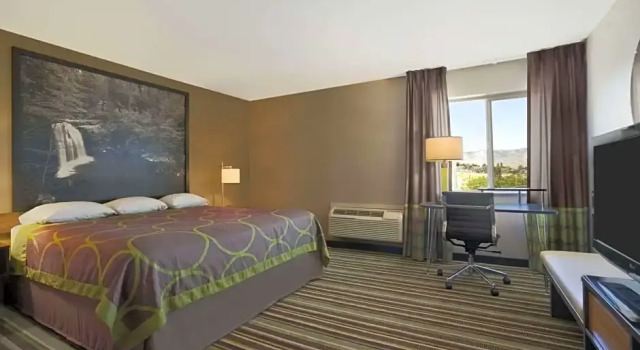 Номер Superior Super 8 by Wyndham Pocatello