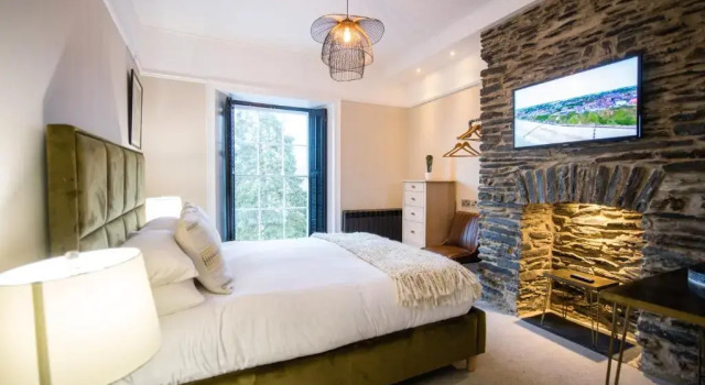 Номер Superior Devils Falls at the Luxury Hafod Hotel Aberystwyth