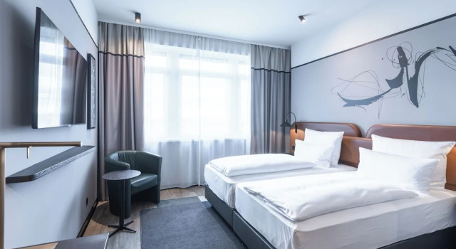 Трёхместный номер Business TITANIC Comfort Kurfürstendamm