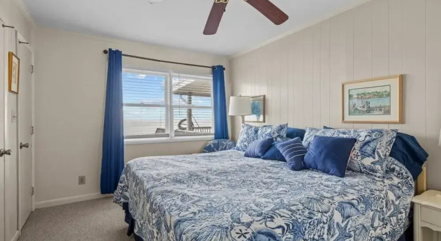Коттедж с 6 комнатами Bryant Cottage 6 Bedroom Home