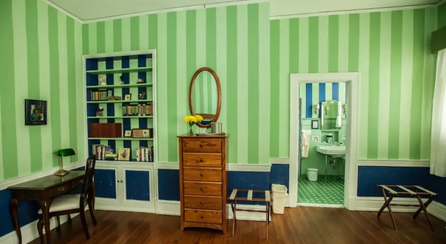 Четырёхместный номер Standard Morehead Manor B&B