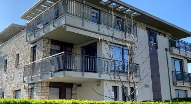 Lakeside Luxury Apartment, Prenota Appartamento Zamárdi 