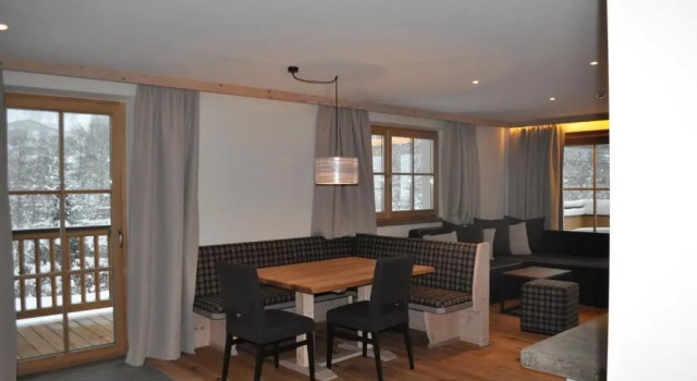 Апартаменты с балконом Alpen Chalet Dorfwies