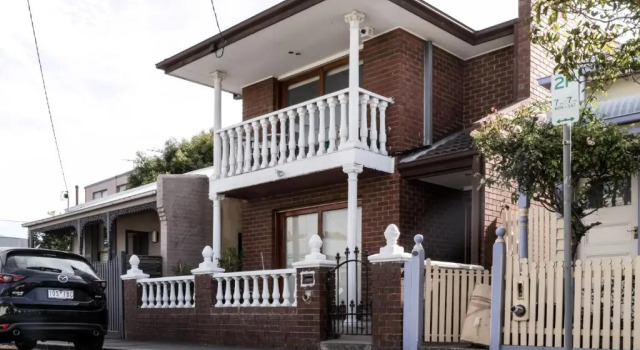 4BR Richmond townhouse - Free WIFI-Parking-Netflix, Varaa Hotelli  