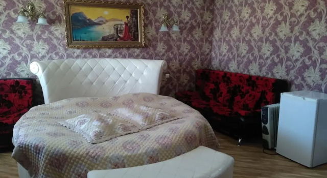 Hotel Royal, Rezervovat Hotel Hotely v Imereti s parkováním, Parkování