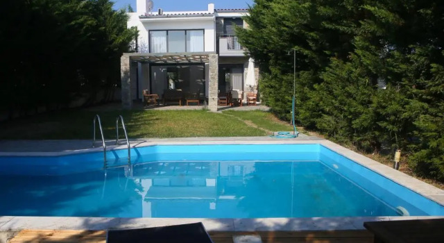 Вилла Sunny Sani Luxury Villas