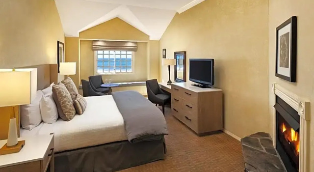 Двухместный номер Standard с видом на океан Pelican Inn & Suites