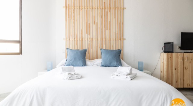 Loft Victoria Beach Free Parking by C diz Time, Забронировать Апартаменты/квартира Отели Кадиса с парковкой, рядом с Montenmedio Golf &amp; Country Club, Парковка