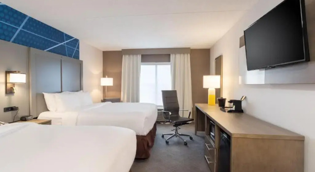 Четырёхместный номер Standard Comfort Inn & Suites Buffalo Airport