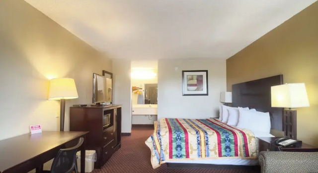 Номер Deluxe Deerfield Inn By Capital O Blytheville AR I55