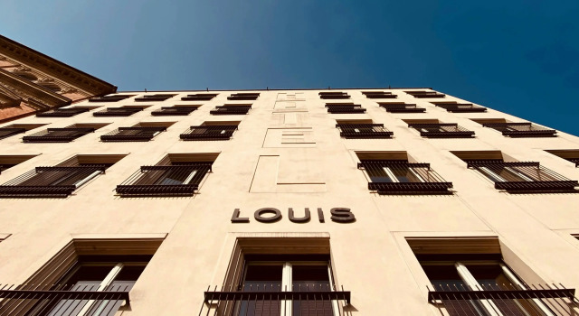 Louis Hotel