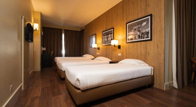 Hotel Fundador, Забронировать Отель Гимарайнш Минхо
