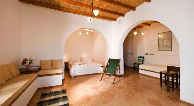 Arhitektoniki Studios, Reserva ahora Hotel Hoteles en Livadia con desayuno, Desayunos