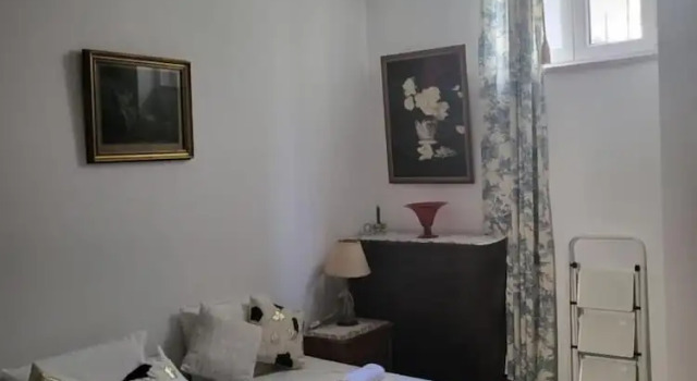 Room-sintra Lousa Twin Guest Room With P, Забронировать Гостевой дом Синтра Sintra-Cascais Natural Park, рядом с Церковь Сан-Мартиньйо