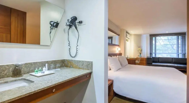 Двухместный номер Standard Avani Royal Zona T Bogotá Hotel