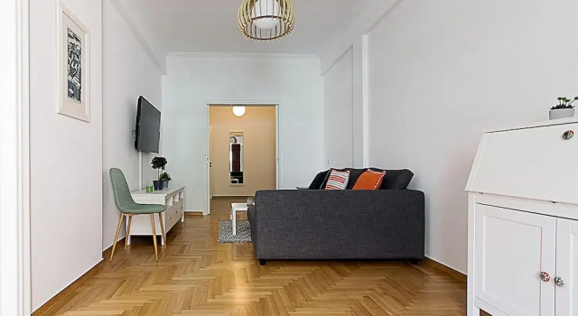Spacious two bedroom apartment in Central location