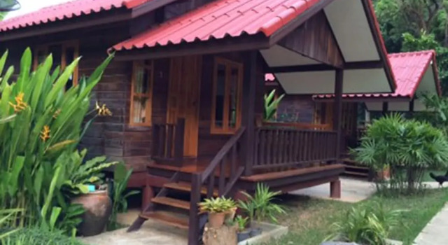 Коттедж Standard с балконом Ban Chom Samed Resort