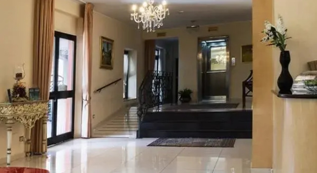 Hotel Antagos, Book Hotel Montesilvano Rom