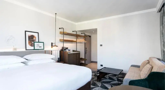 Двухместный полулюкс Отель DoubleTree by Hilton Rome Monti