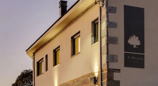 Casa la Devesa de Sanabria, Забронировать Отель Ремесаль 