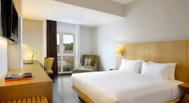 Номер Deluxe Hotel Santika Mataram - Lombok