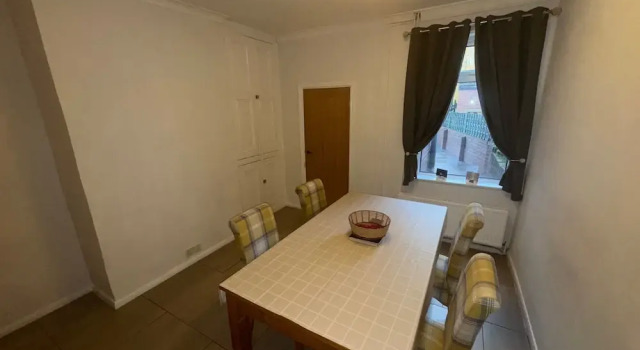 a Quiet Semi Rural Property Located in Bolsover, Rezervasyon Tatil Evi Merseyside villalar, Villa