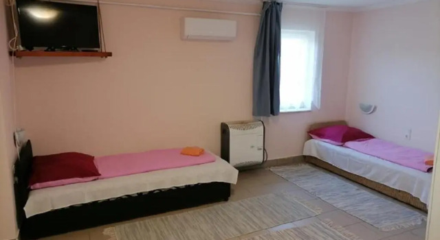 Cserke Gyöngye Apartman, Book Lejlighed Cserkeszolo 