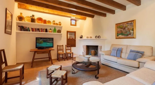 Villa - 3 Bedrooms with Pool and WiFi - 103142, Rezerwuj Willa Hotele w Majorka z parkingiem, Parking